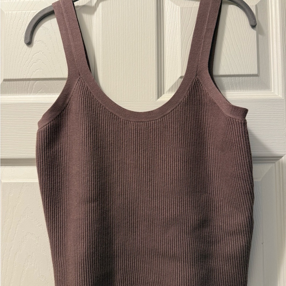 Women's Ribbed Tank Top - Brown